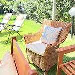 Il Giardino Del Mare 200 Mt A Piedi Dalla Fiumefreddo Bruzio
