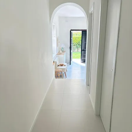 Il Giardino Del Mare 200 Mt A Piedi Dalla Fiumefreddo Bruzio