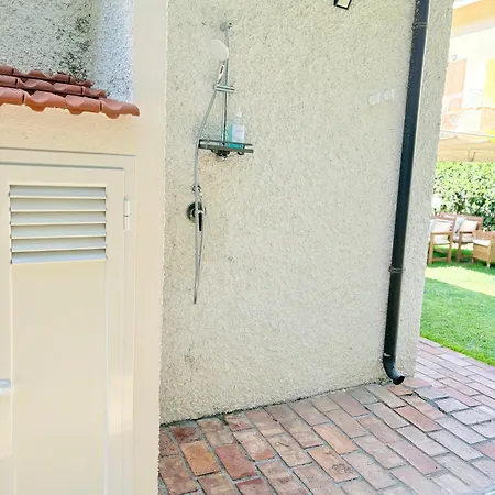 Il Giardino Del Mare 200 Mt A Piedi Dalla Fiumefreddo Bruzio