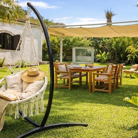 Il Giardino Del Mare 200 Mt A Piedi Dalla Nyaraló Fiumefreddo Bruzio