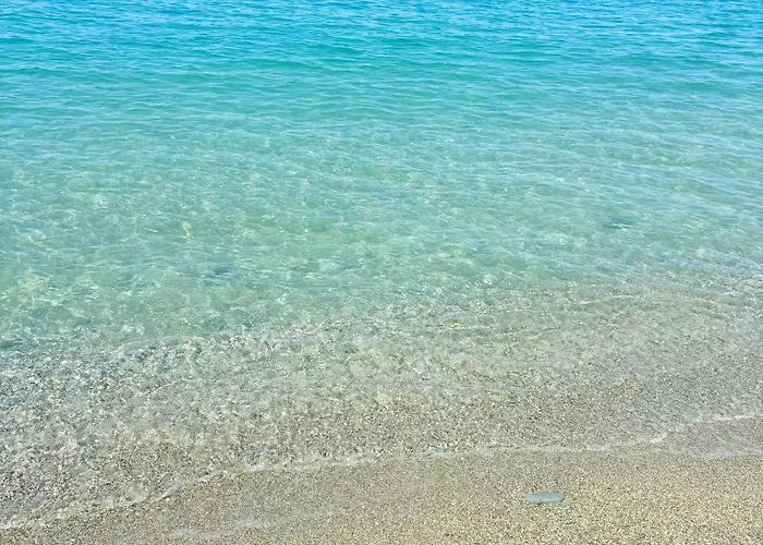 Il Giardino Del Mare 200 Mt A Piedi Dalla Nyaraló Fiumefreddo Bruzio